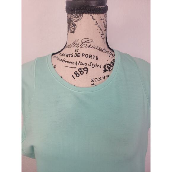 lululemon womens size 6/8 Green Hiking Cap Sleeve Pocket Activewear - Picture 3 of 8